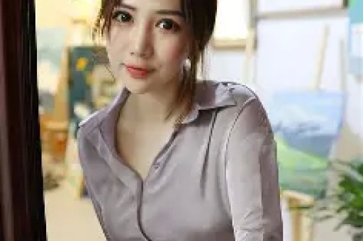 晚上好。吻雅卫生纸一袋35元。两袋65元。三袋90花之语卫生纸一袋38两袋7三袋110海洋之花407911应顾客所说。恢复零售价格。从明天开始。特价价格。到今天结束。共计卖出50袋纸